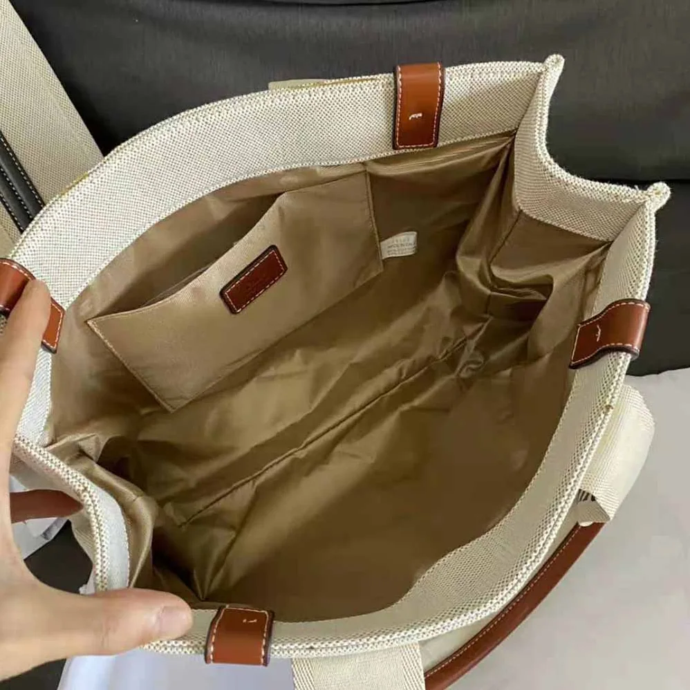 Chloe Large Woody Tote Bag in Linen Canvas and Shiny Calfskin with Woody Ribbon for Women Chloe Large Woody Tote Bag in Linen Canvas and Shiny Calfskin with Woody Ribbon for Women
