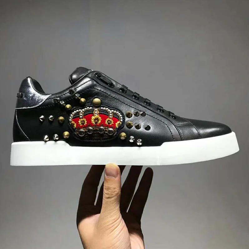 Dolce Gabbana D&G Shoes Calfskin Portofino Sneakers With Patch for Men in Black