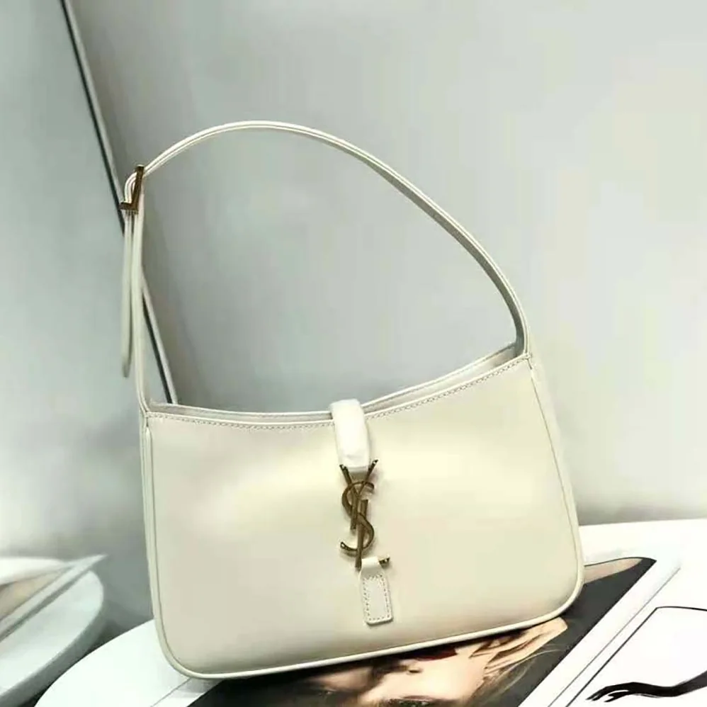 Saint Laurent YSL Le 5 A 7 Hobo Bag in Smooth Leather for Women in White