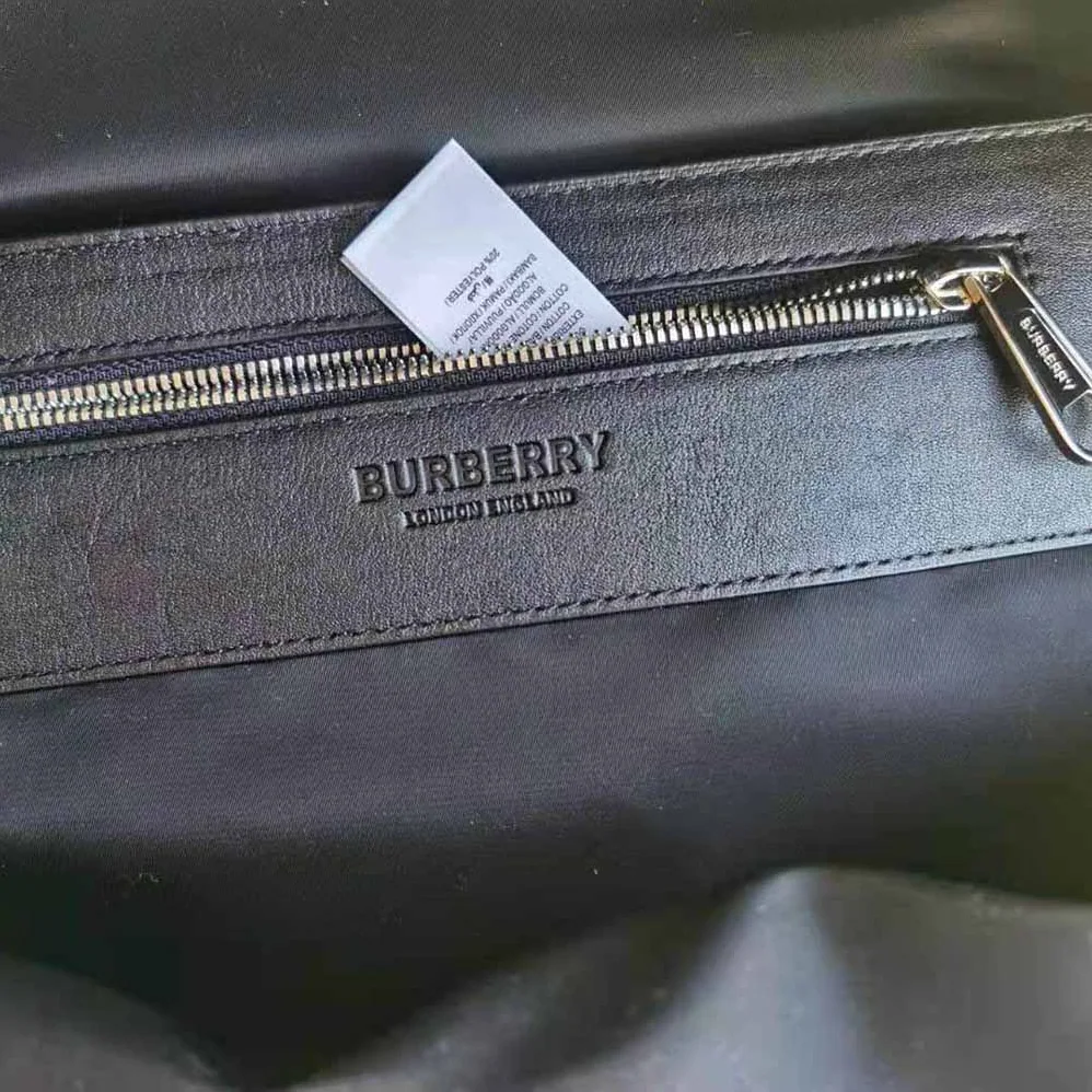 Burberry Vintage Check Nylon Backpack for Men in Green Burberry Vintage Check Nylon Backpack for Men in Green