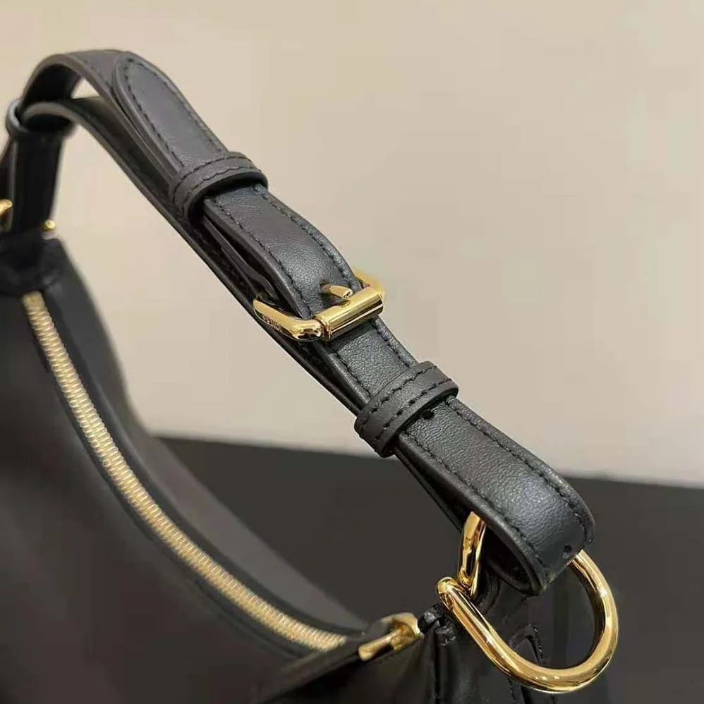 Fendi Fendigraphy Small Black Leather Bag for Women in Black Fendi Fendigraphy Small Black Leather Bag for Women in Black