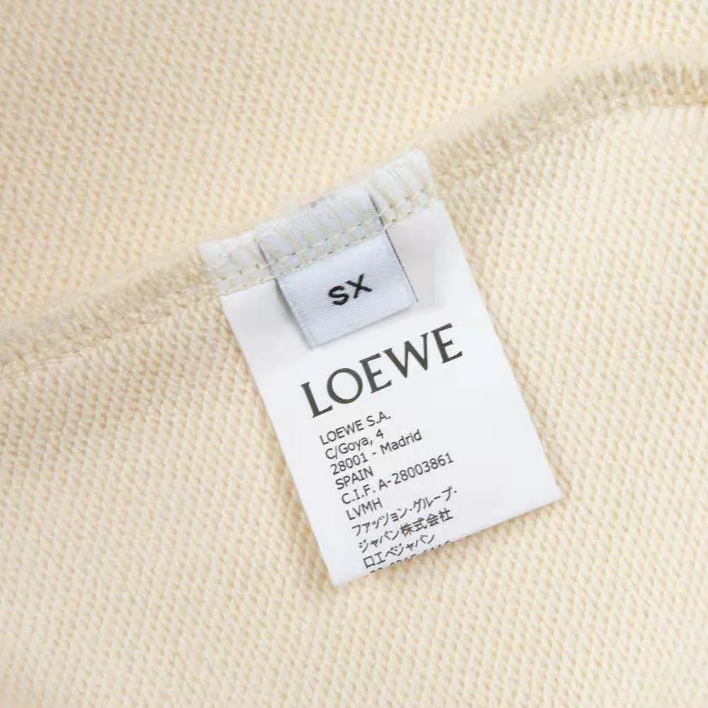Loewe Anagram Regular Fit Sweatshirt in Cotton for Men in White Loewe Anagram Regular Fit Sweatshirt in Cotton for Men in White