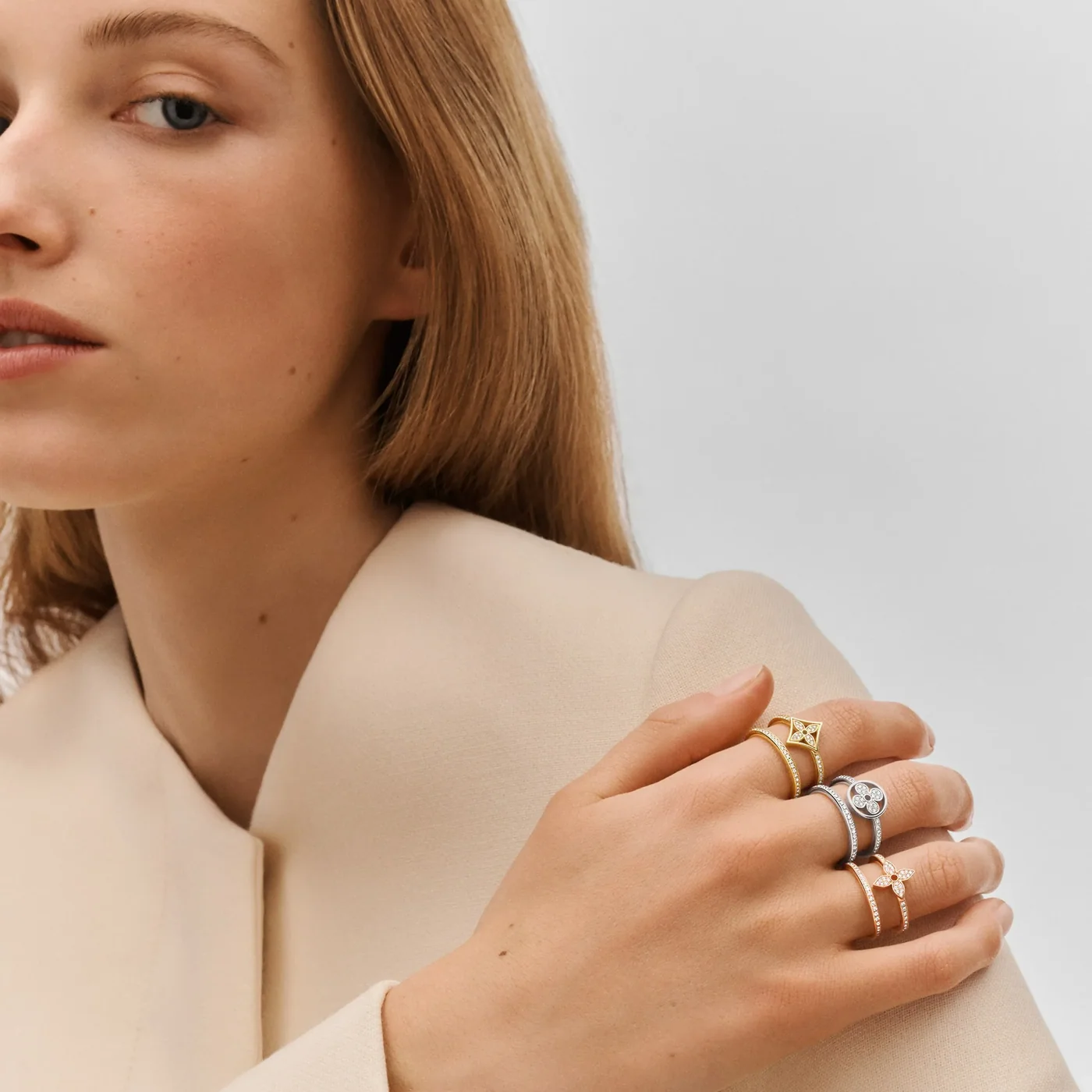 Louis Vuitton Idylle Blossom Two-Row Ring, White Gold And Diamonds - Q9N44F