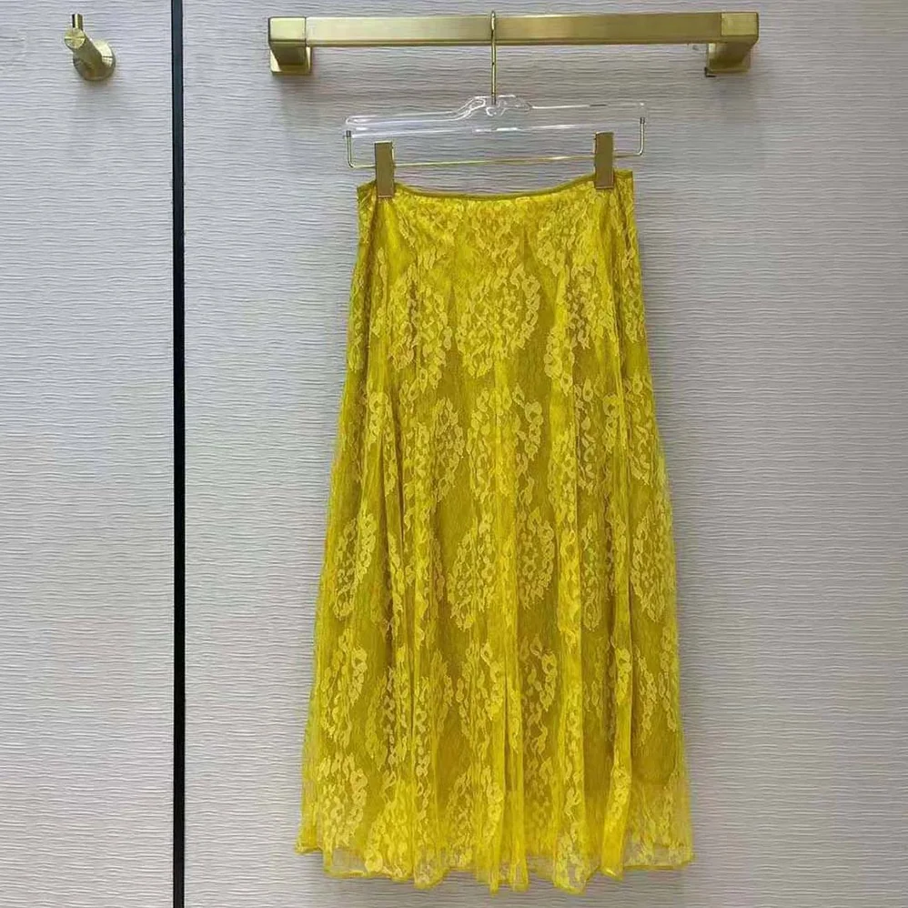 Fendi Yellow Lace Skirt with The ABC of Femininity for Women