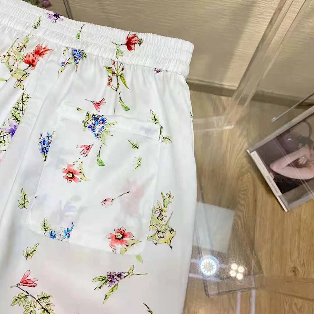 Dior Chez Moi Shorts White Silk Twill with Multicolor D for Women in Constellation Motif Dior Chez Moi Shorts White Silk Twill with Multicolor D for Women in Constellation Motif