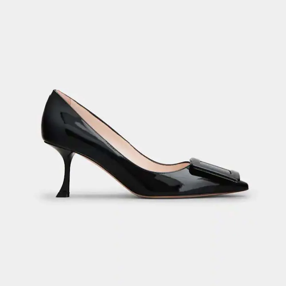 Roger Vivier Viv In The City Pumps in Patent Leather for Women in Black Roger Vivier Viv In The City Pumps in Patent Leather for Women in Black