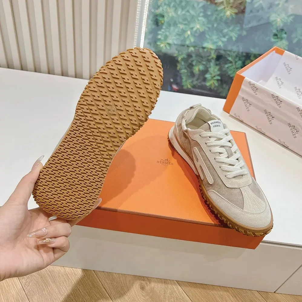Hermes Jet Sneaker in Technical Canvas and Suede Goatskin for Unisex in Beige Hermes Jet Sneaker in Technical Canvas and Suede Goatskin for Unisex in Beige
