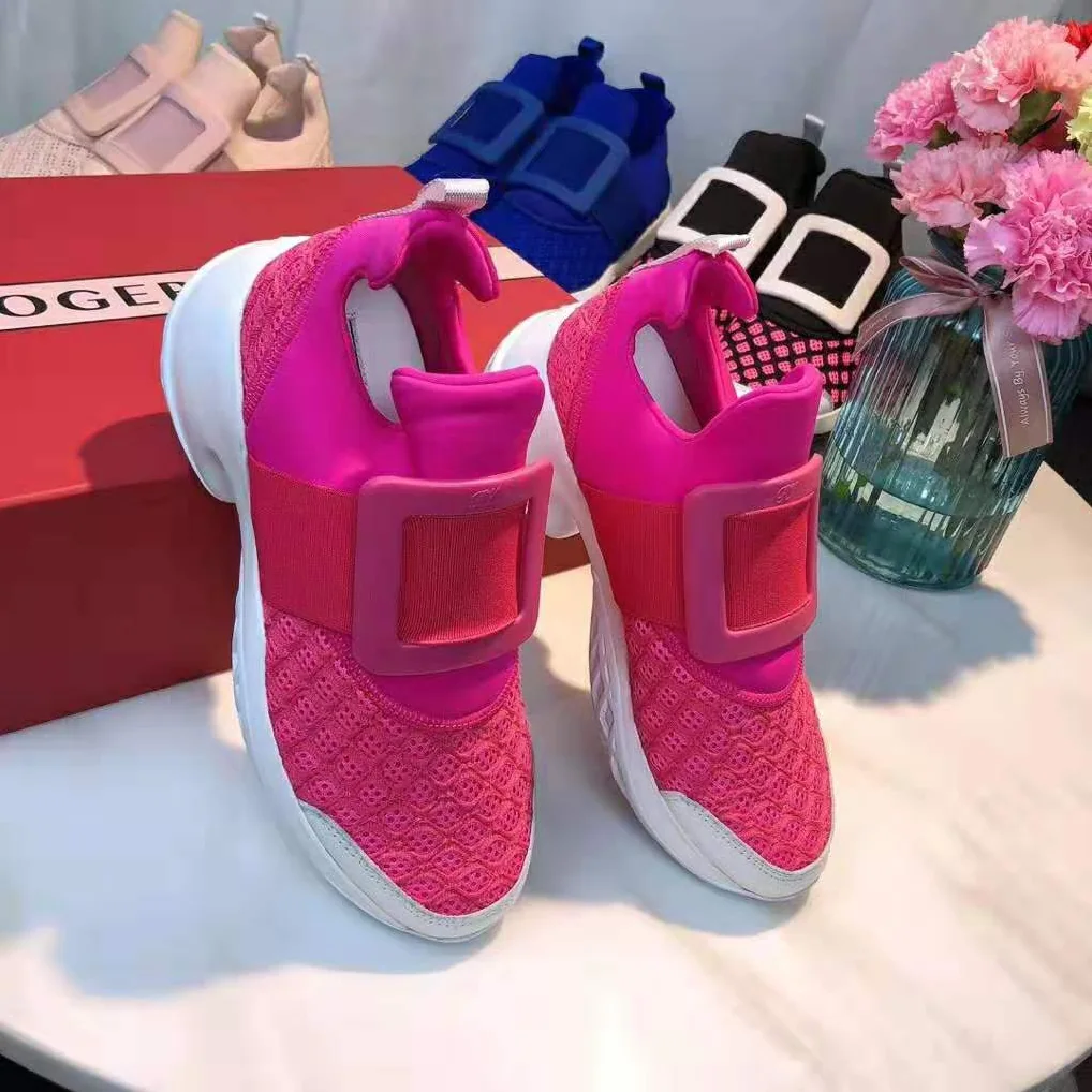 Roger Vivier Viv' Run Sneakers for Women in Rose