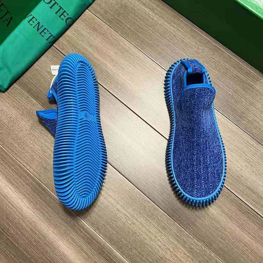 Bottega Veneta Ripple Chenille Corduroy Slip-on Sneakers for Unisex in Blue Bottega Veneta Ripple Chenille Corduroy Slip-on Sneakers for Unisex in Blue