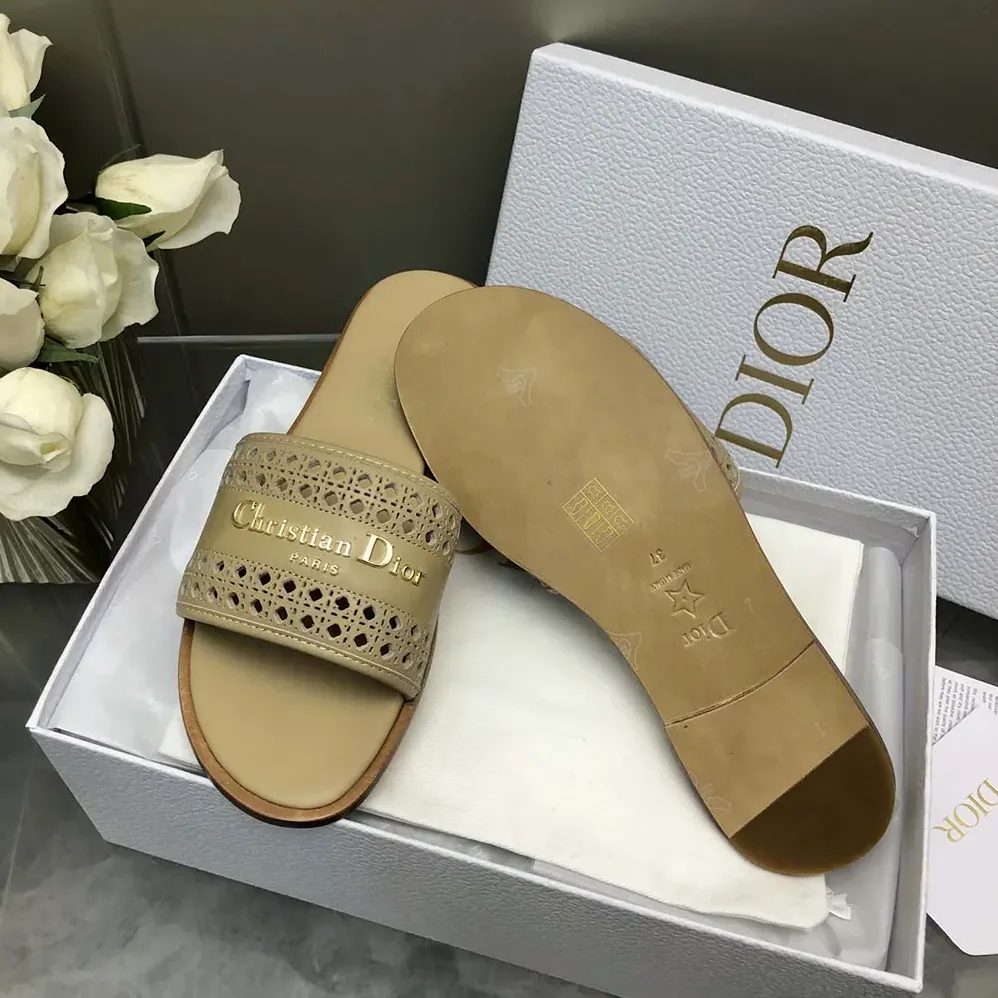 Dior D-Lane Slide Beige Calfskin with Openwork Microcannage Motif for Women Dior D-Lane Slide Beige Calfskin with Openwork Microcannage Motif for Women