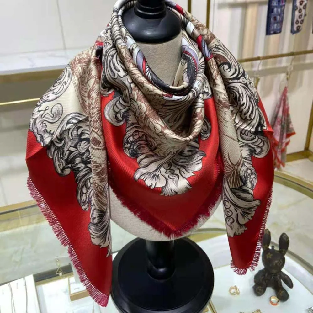 Dior Rose Des Vents 90 Square Scarf Red and Ivory Silk Twill for Women Dior Rose Des Vents 90 Square Scarf Red and Ivory Silk Twill for Women