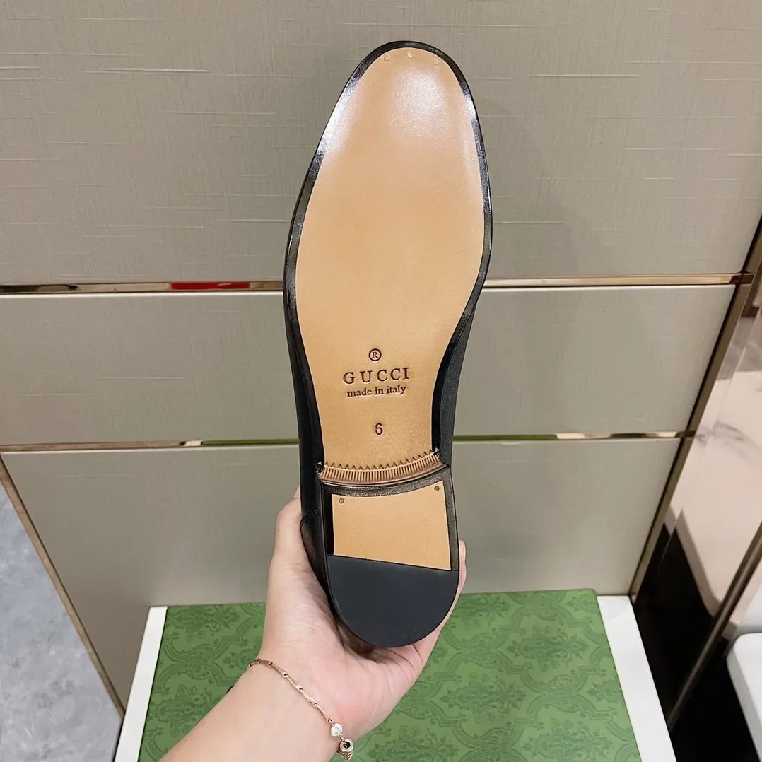 Gucci Loafer With Interlocking G Black Gucci Loafer With Interlocking G Black