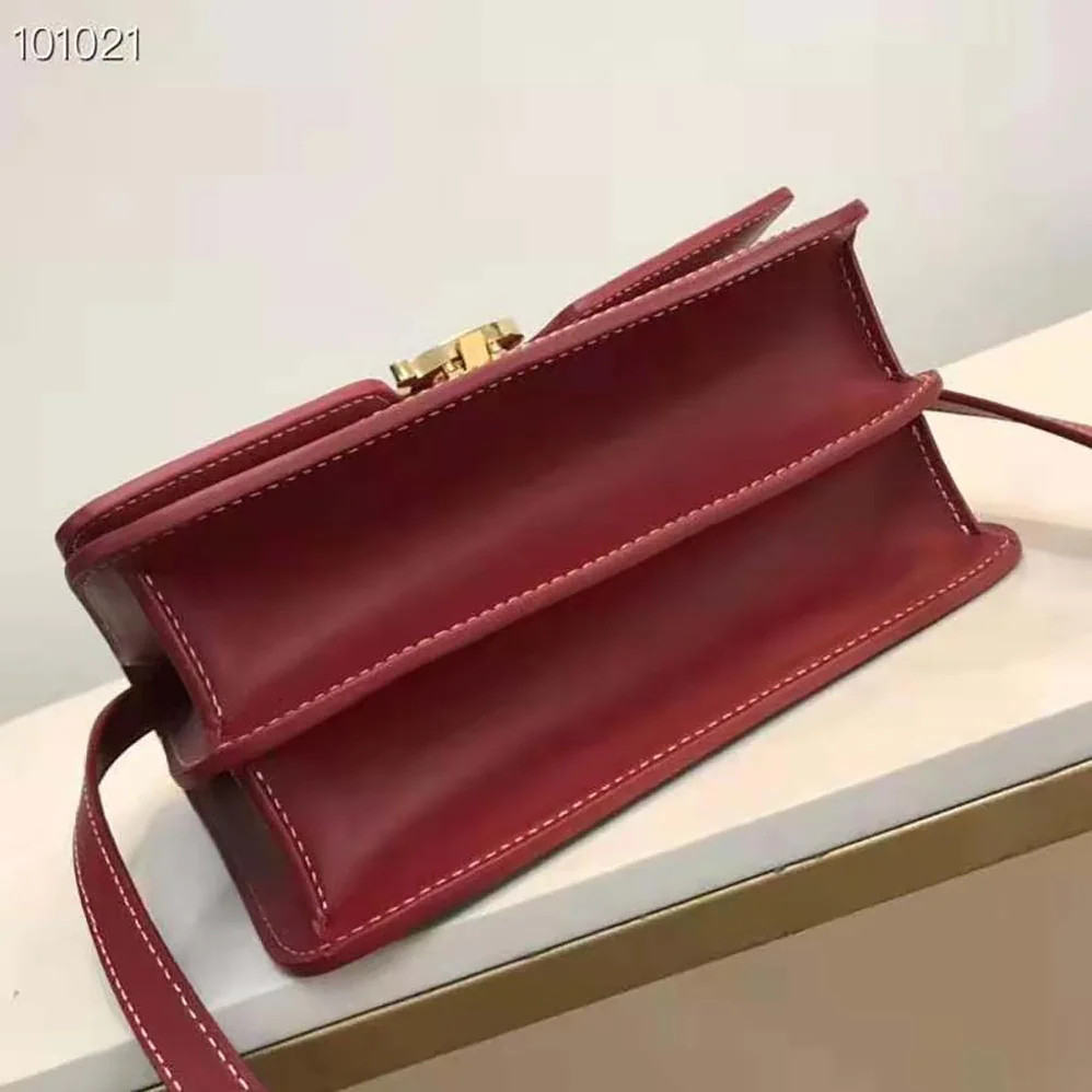Burberry Small Two-tone Canvas and Leather TB Bag for Women in Red Burberry Small Two-tone Canvas and Leather TB Bag for Women in Red
