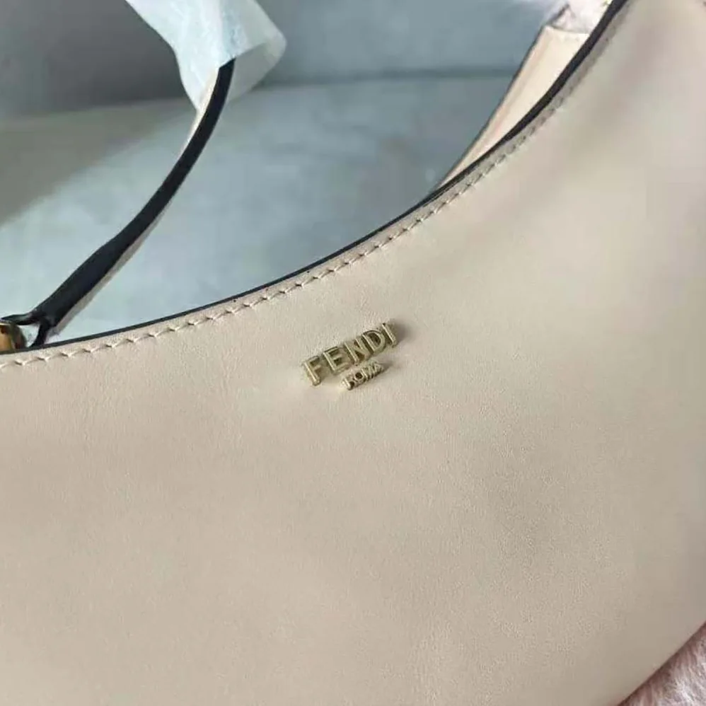 Fendi O'Lock Swing Pale Pink Leather and Fox Fur Pouch for Women