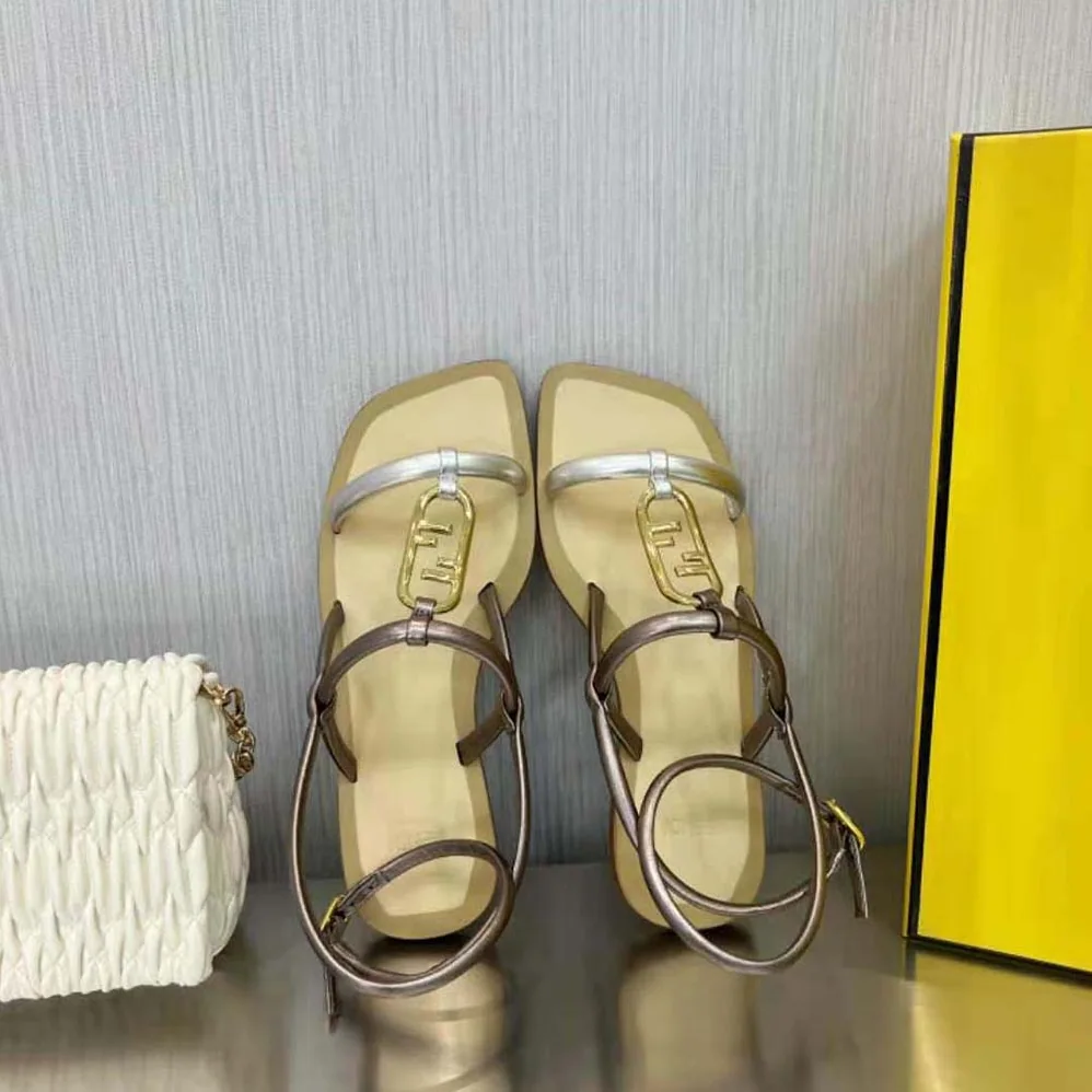 Fendi O Lock Silver Nappa Leather Sandals for Women Fendi O Lock Silver Nappa Leather Sandals for Women