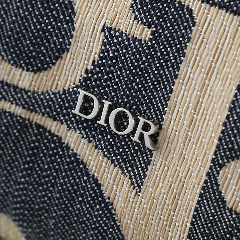 Dior Hit the Road Backpack with Flap Blue and Beige Raffia for Men in Effect Dior Oblique Denim Dior Hit the Road Backpack with Flap Blue and Beige Raffia for Men in Effect Dior Oblique Denim