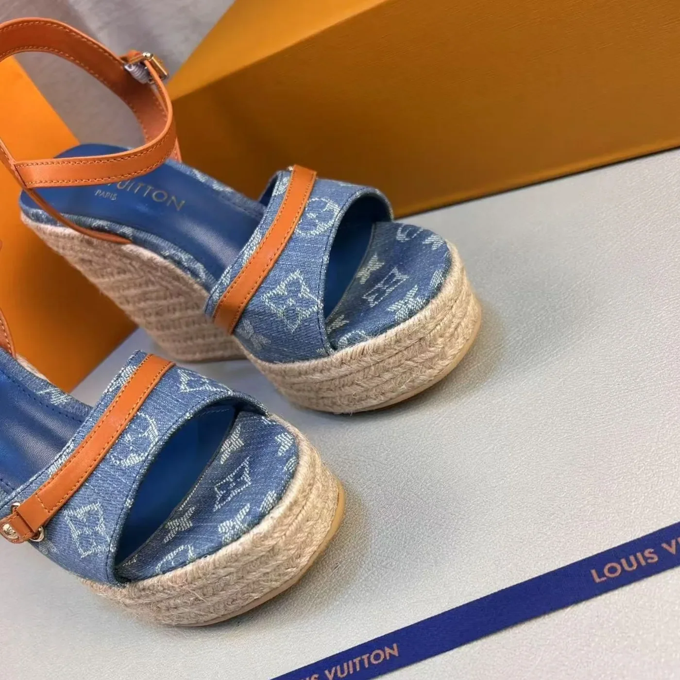 Louis Vuitton Helios Wedge Sandals Blue 1ACIZV Louis Vuitton Helios Wedge Sandals Blue 1ACIZV