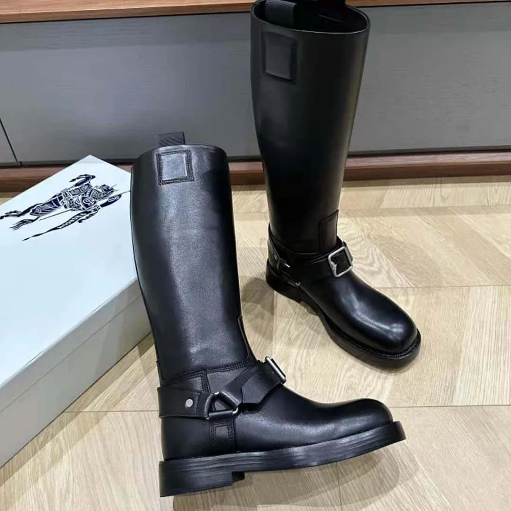 Burberry Leather Saddle Tall Boots for Women in Black Burberry Leather Saddle Tall Boots for Women in Black