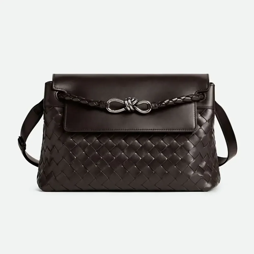 Bottega Veneta Small Andiamo Messenger for Men in Chocolate