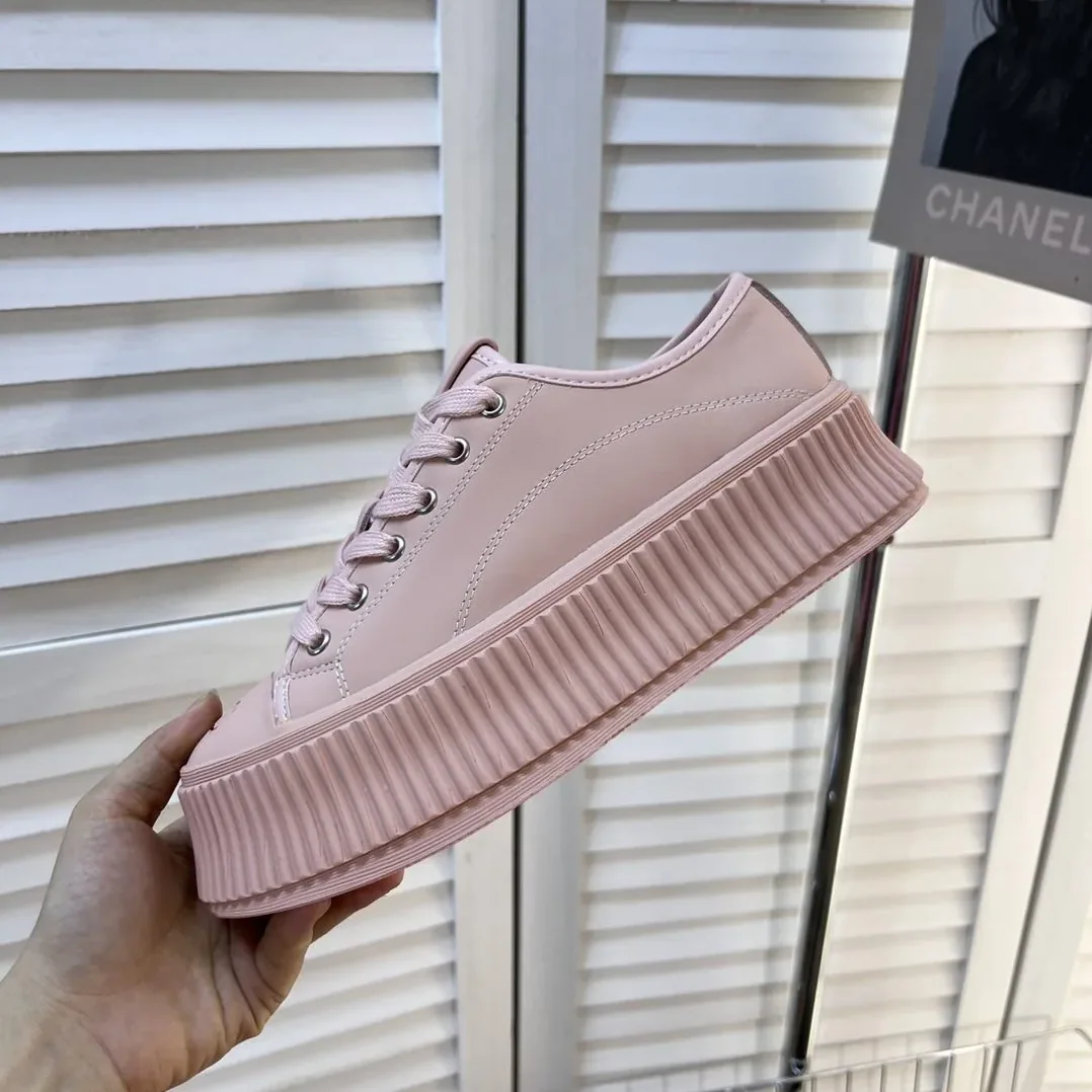 Chanel Gutdzu Sneakers Pink