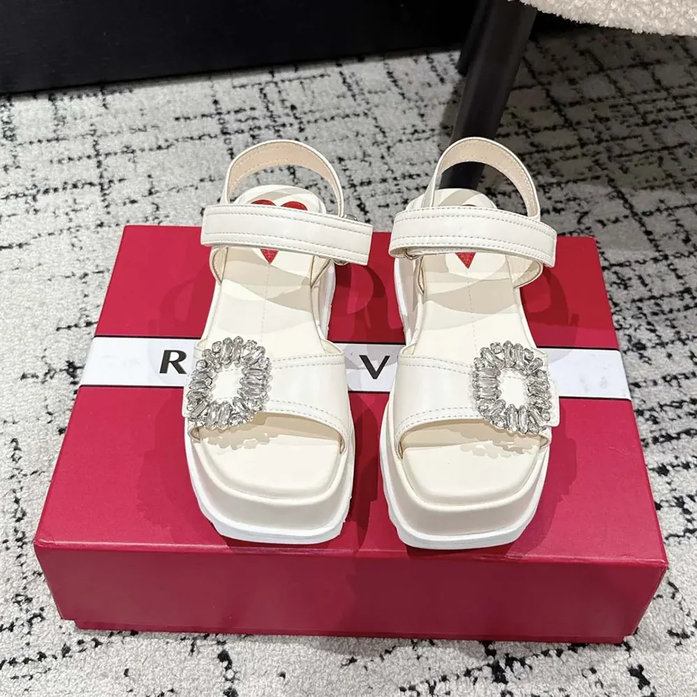 Roger Vivier Slidy Viv' Wedge Sandals in Leather for Women in White