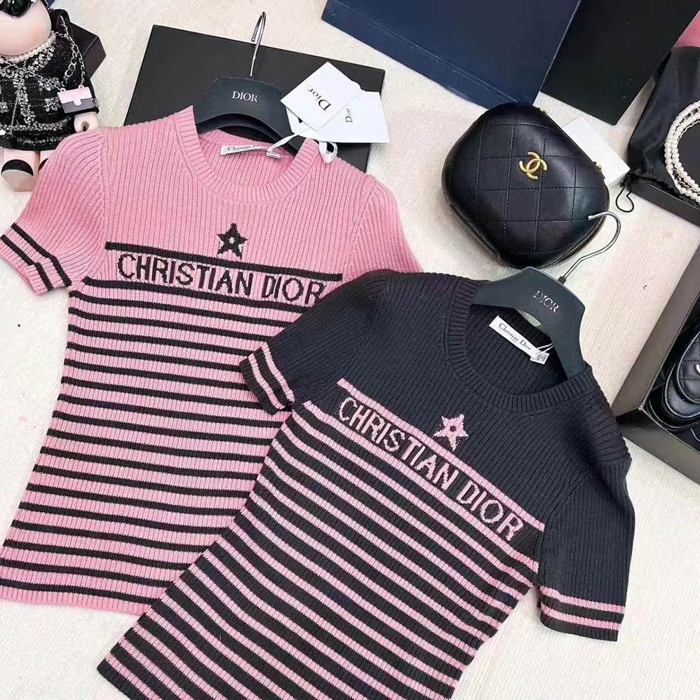 Dior Dioriviera Short-sleeved Sweater Gray and Pink Cotton Knit with Signature for Women Dior Dioriviera Short-sleeved Sweater Gray and Pink Cotton Knit with Signature for Women