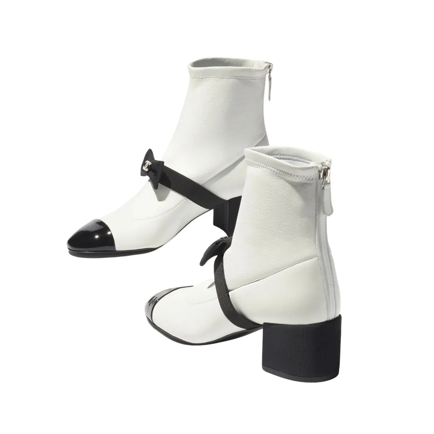 Chanel Short Boots White And Black