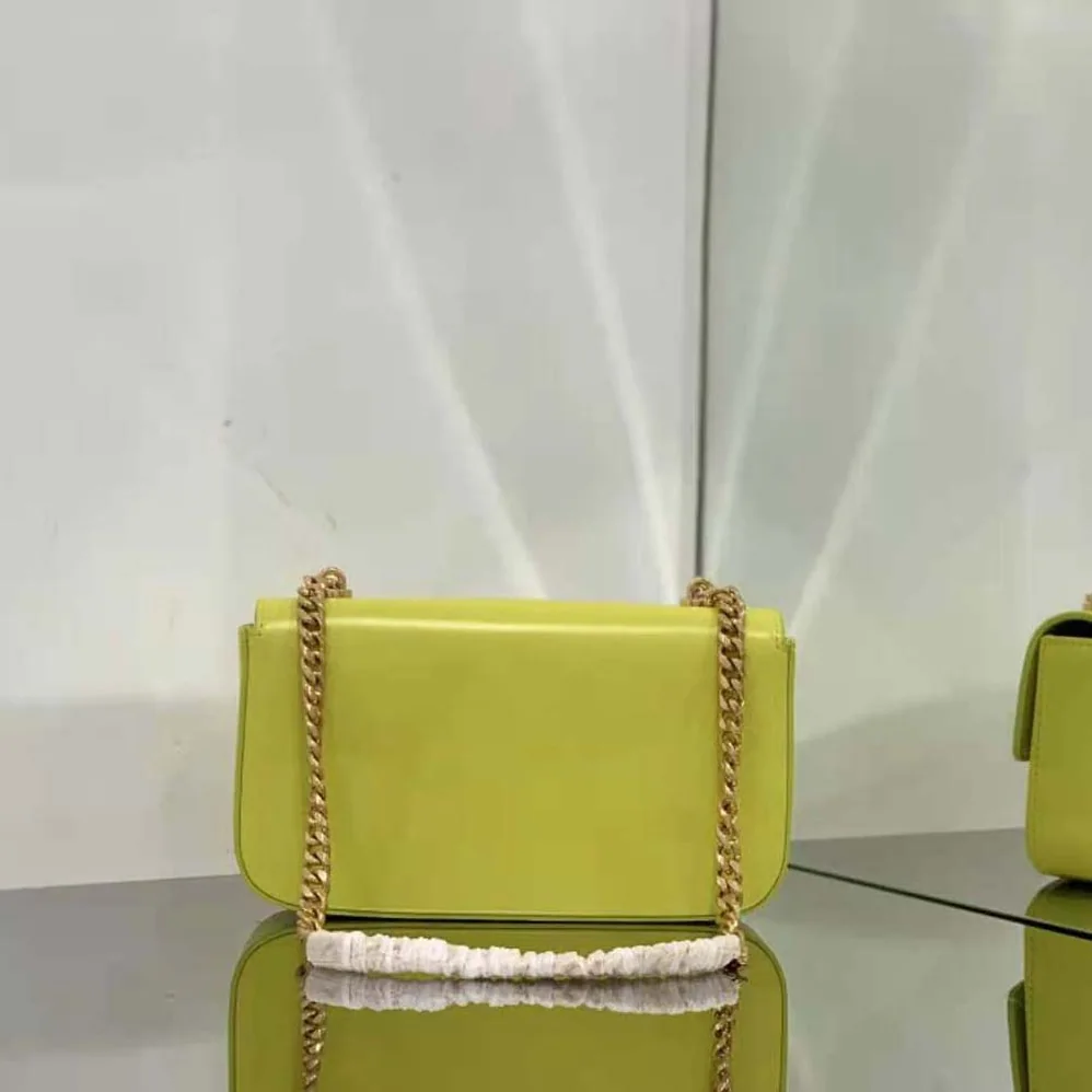 Celine Chain Shoulder Bag Cuir Triomphe in Shiny Calfskin for Women in Yellow Celine Chain Shoulder Bag Cuir Triomphe in Shiny Calfskin for Women in Yellow