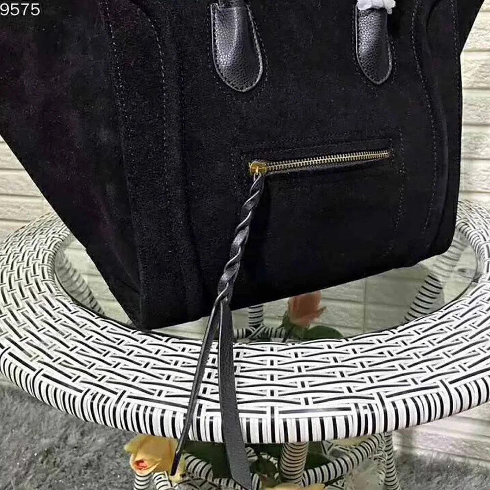 Celine Medium Luggage Phantom Bag in Baby Calfskin Leather in Black Celine Medium Luggage Phantom Bag in Baby Calfskin Leather in Black
