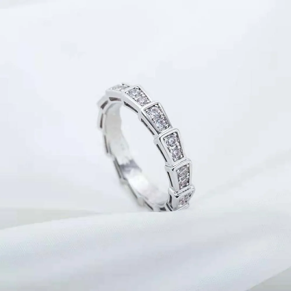 Bvlgari Precious Beauty of the Scales Serpenti Viper Ring for Women