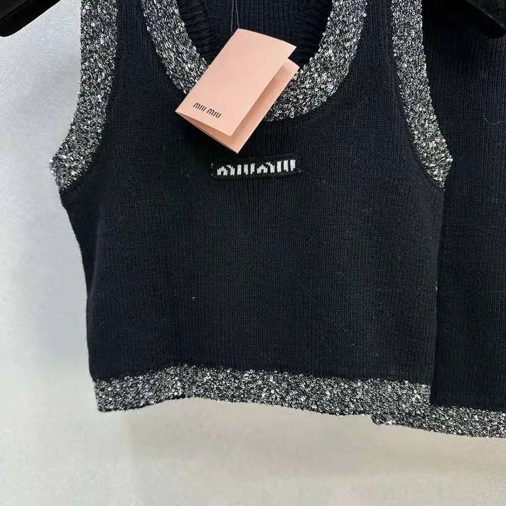 Miu Miu Cashmere Top-Black MMV130_1331_F0806 for Women Miu Miu Cashmere Top-Black MMV130_1331_F0806 for Women