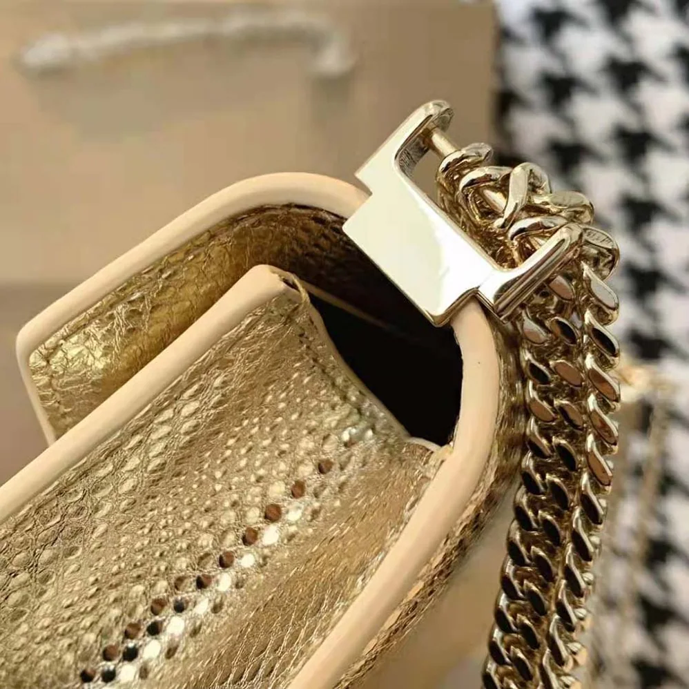 Bvlgari Serpenti Forever Shoulder Bag in Karung Leather for Women in Gold Bvlgari Serpenti Forever Shoulder Bag in Karung Leather for Women in Gold