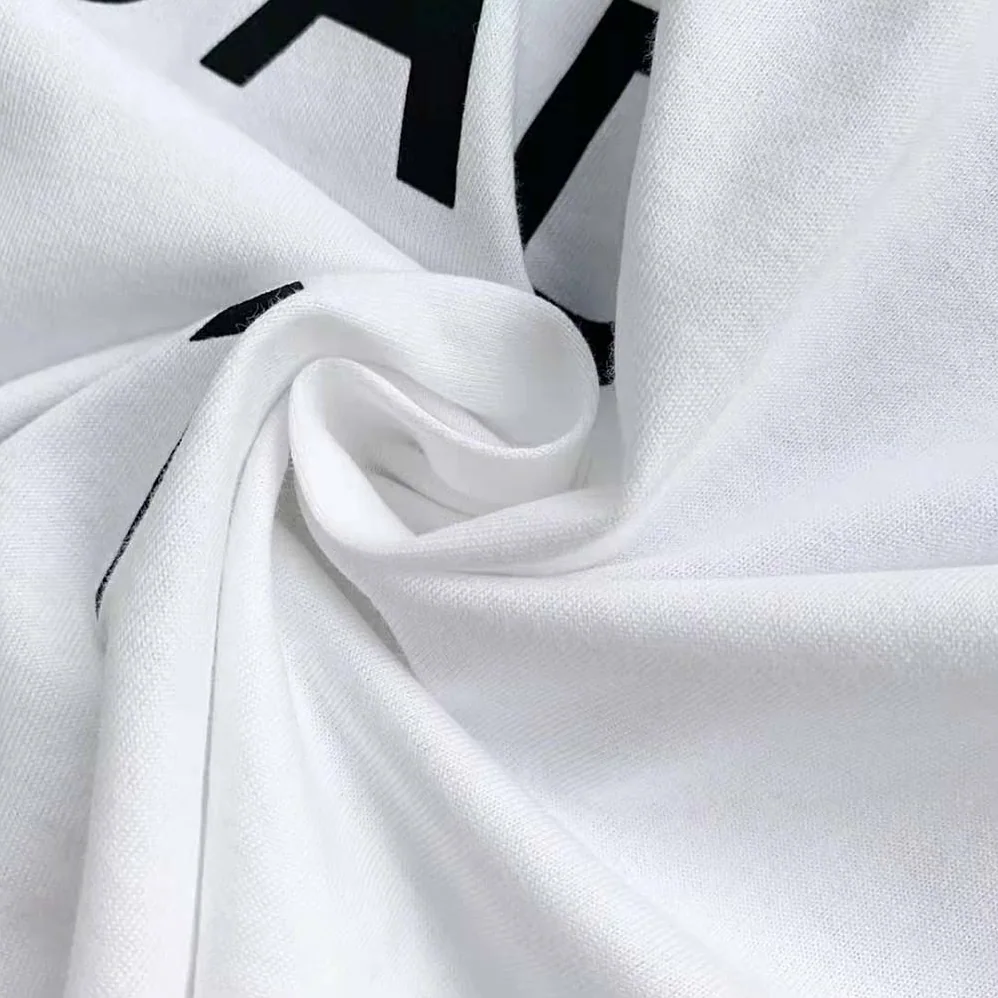 Burberry Horseferry Print Cotton Oversized T-shirt for Men in White