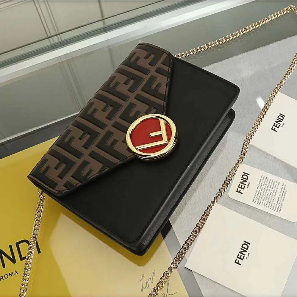 Fendi Wallet on Chain Leather Mini Bag for Women in Black
