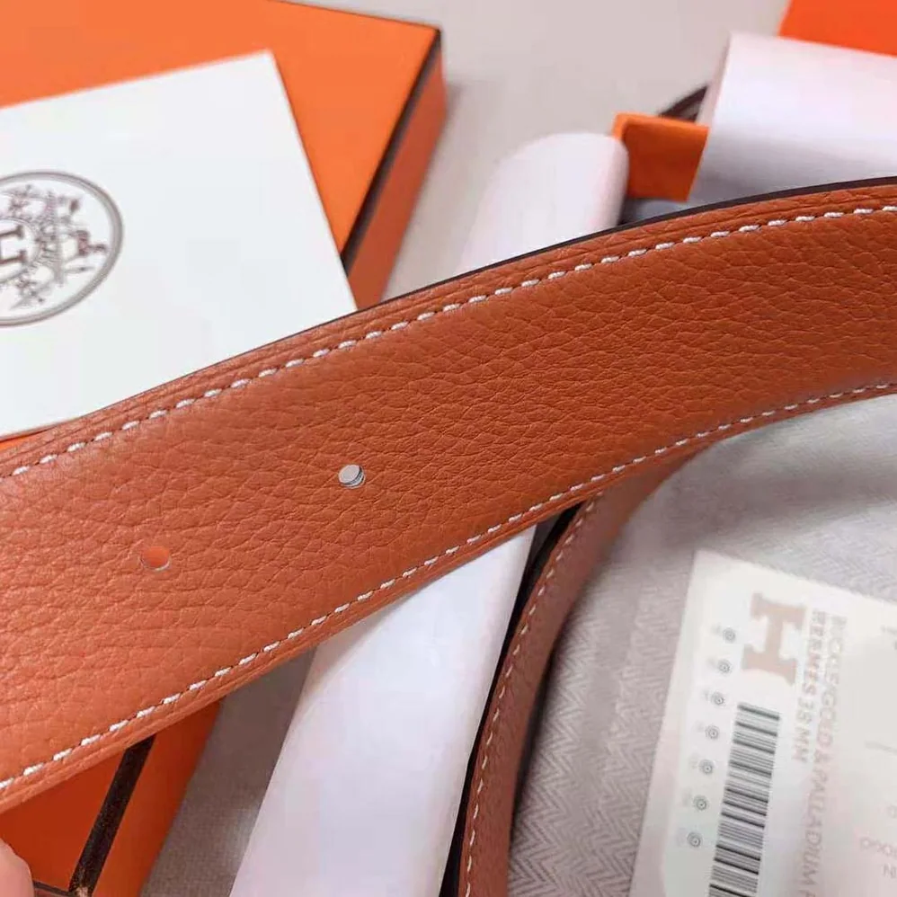 Hermes Luck Belt Buckle & Reversible Leather Strap 38 mm for Men in Orange