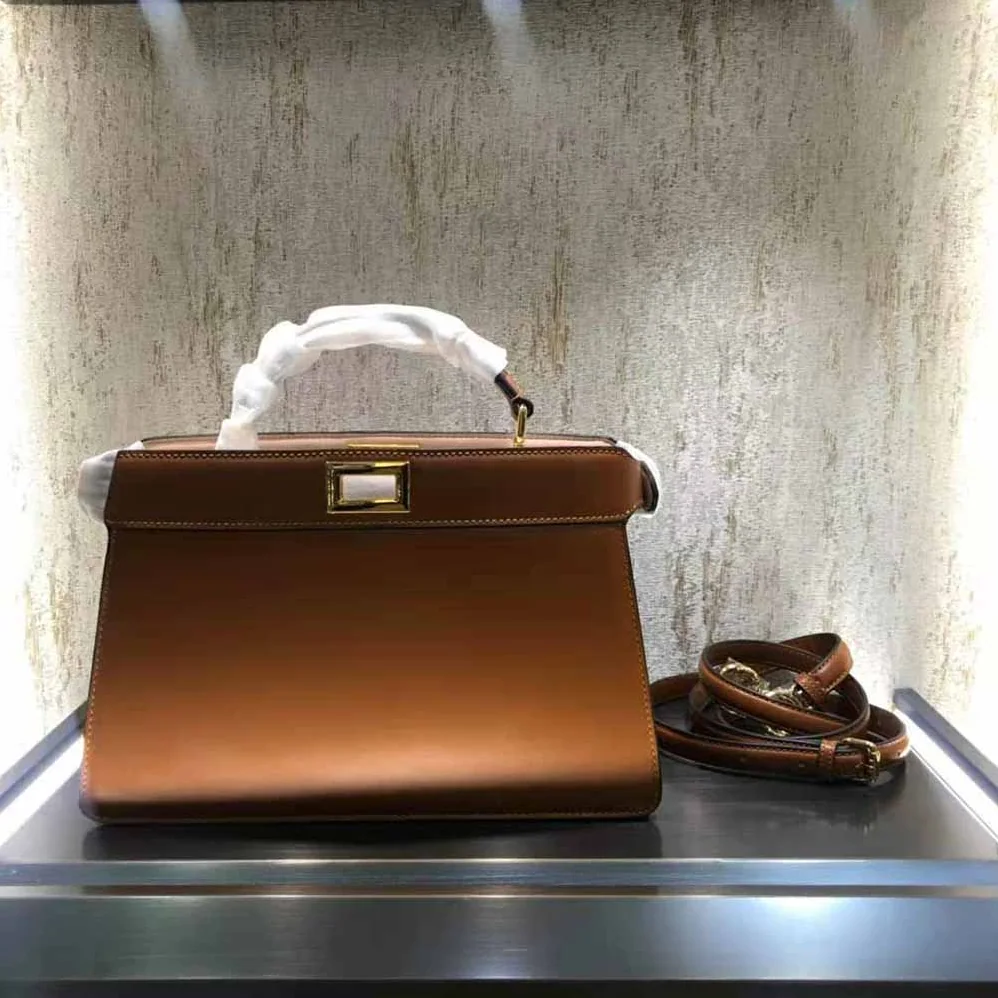 Fendi Peekaboo Iseeu East-West Leather Bag for Women in Brown Fendi Peekaboo Iseeu East-West Leather Bag for Women in Brown