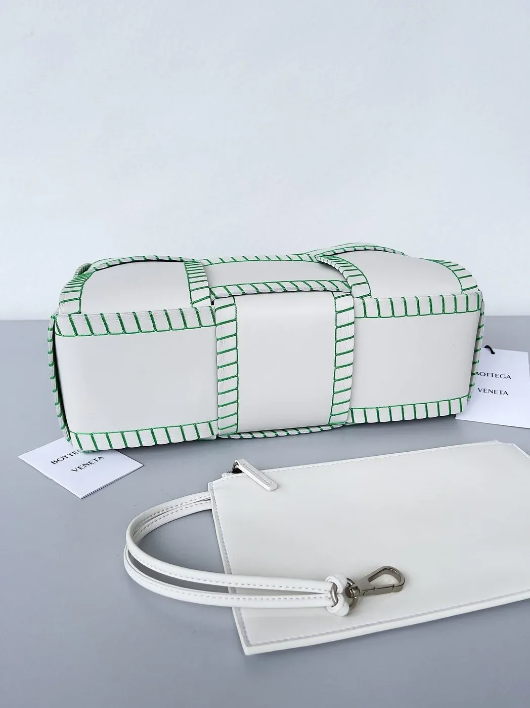 Bottega Veneta Small Arco Tote Bag White Bottega Veneta Small Arco Tote Bag White
