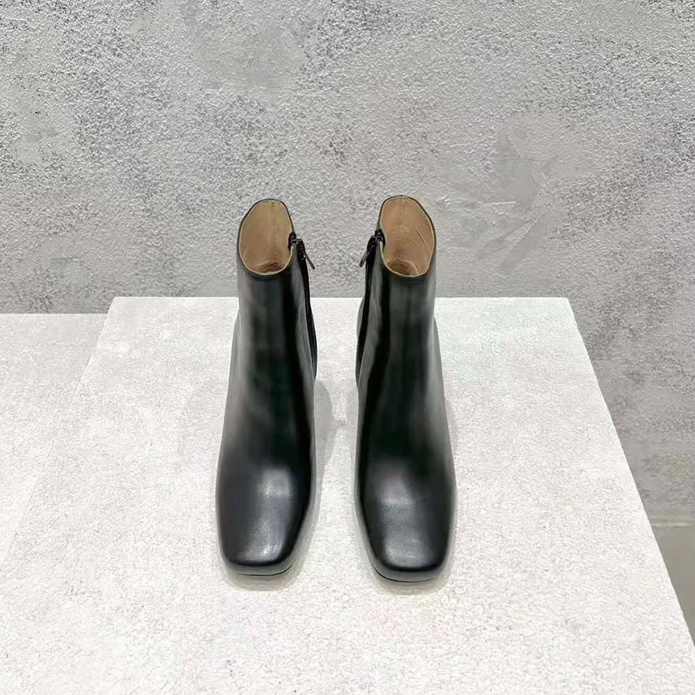 Bottega Veneta Knot Ankle Boot for Women in Black