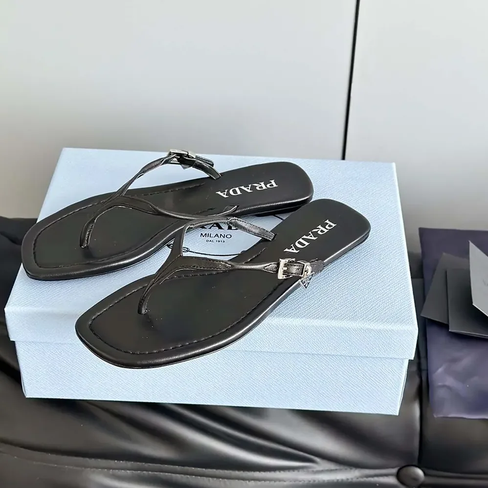 Prada Leather Thong Sandals for Women in Black Prada Leather Thong Sandals for Women in Black