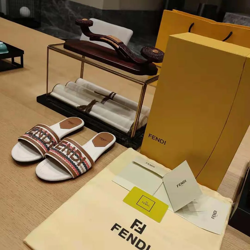 Fendi Signature Beige Canvas Slides for Women Fendi Signature Beige Canvas Slides for Women