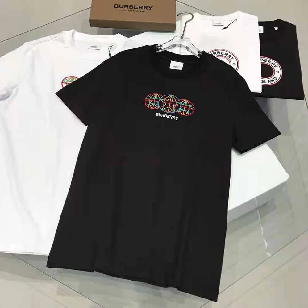Burberry Embroidered Globe Graphic Cotton Oversized T for Men in shirt
