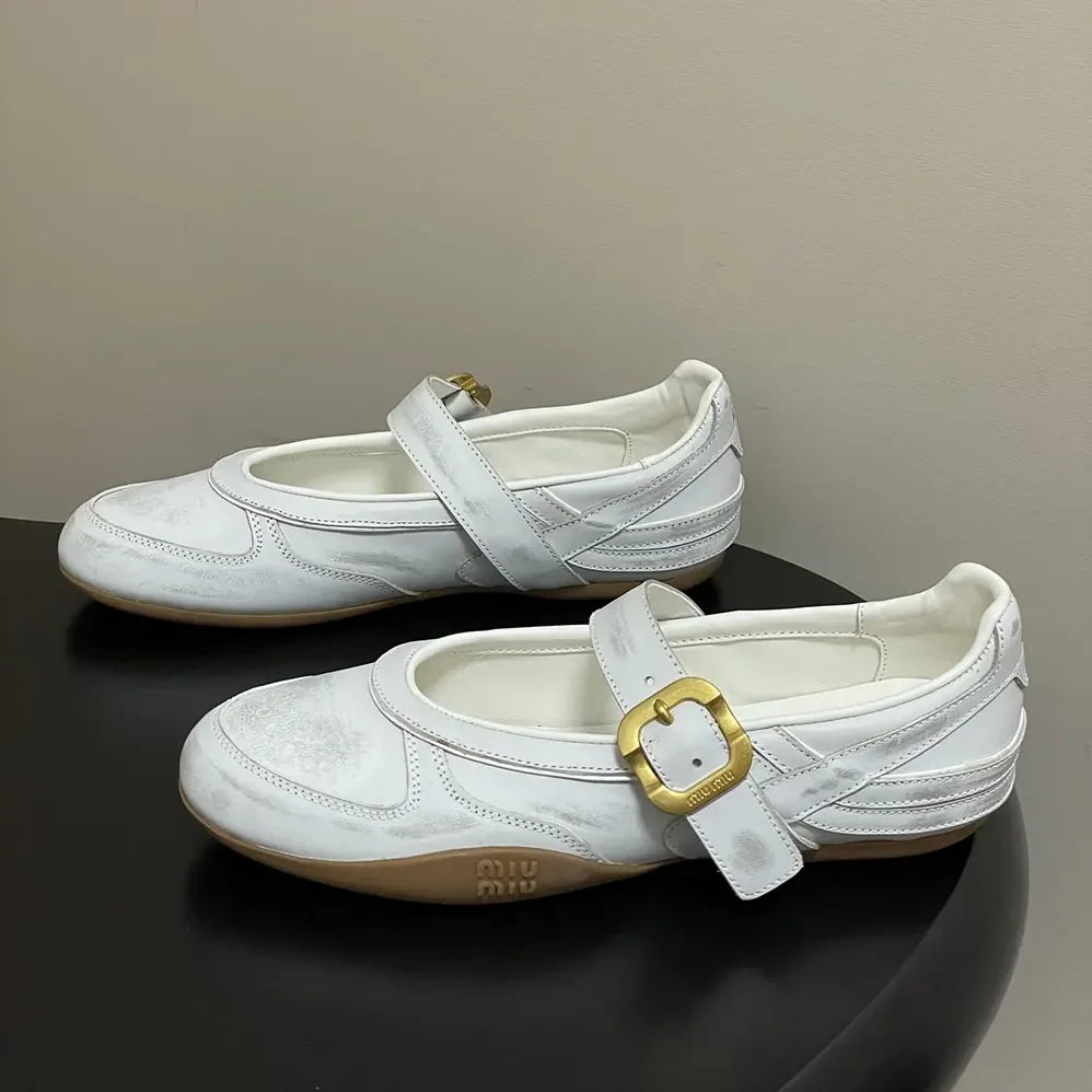 Miu Miu Gymnasium Leather Ballerinas With Strap and Buckle for Women Miu Miu Gymnasium Leather Ballerinas With Strap and Buckle for Women