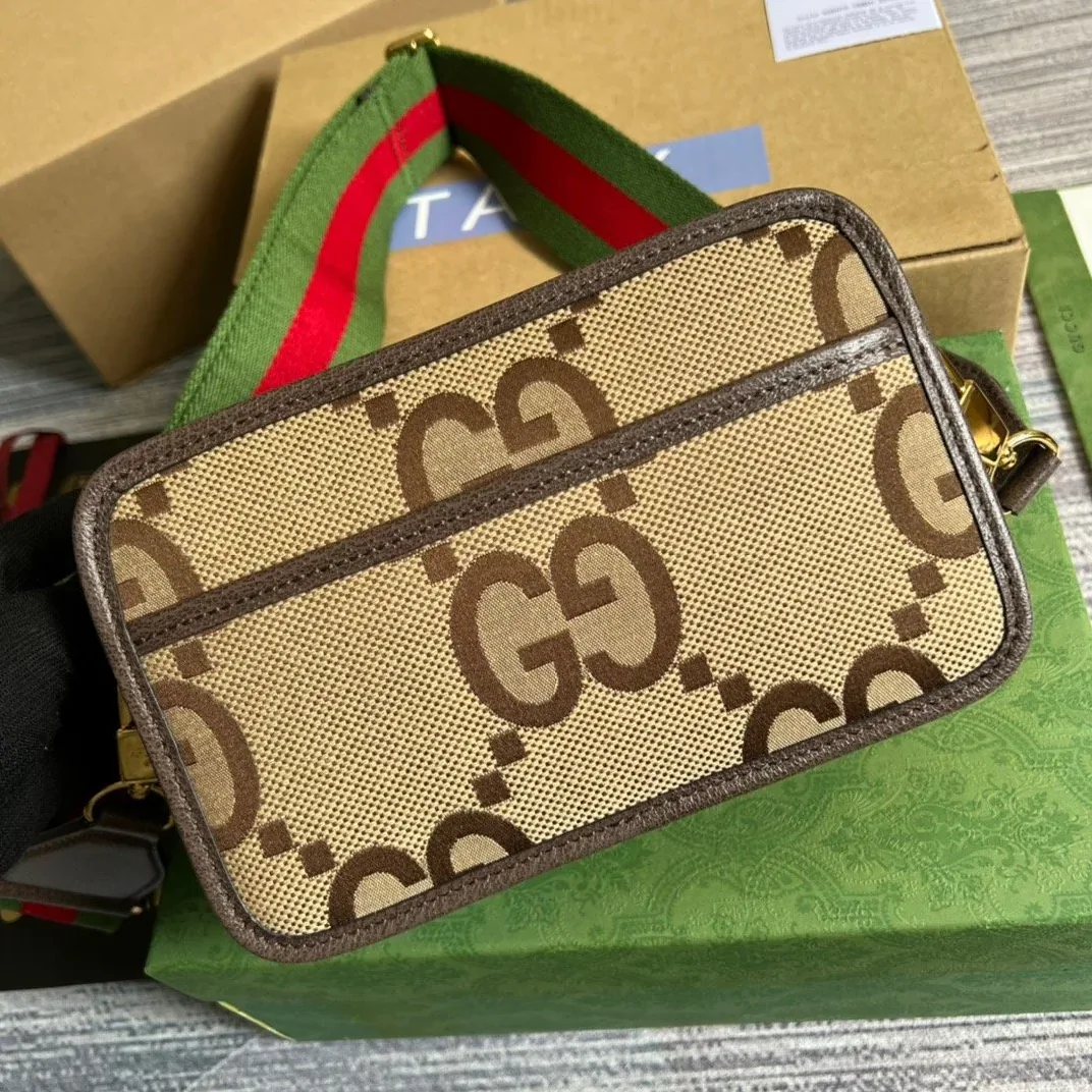 Gucci Jumbo GG Mini Bag Camel And Ebony Jumbo GG Canvas / Gucci Jumbo GG Mini Bag Camel And Ebony Jumbo GG Canvas /