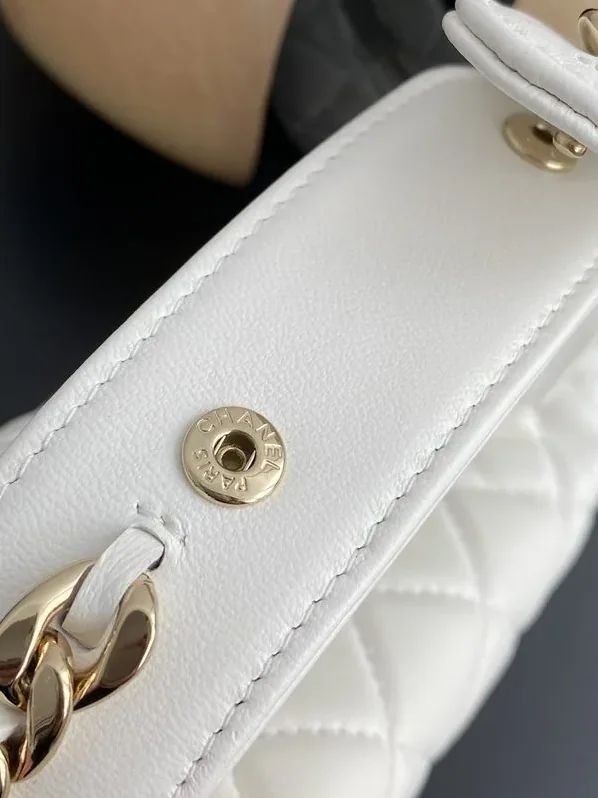 Pouch White / Pouch White /