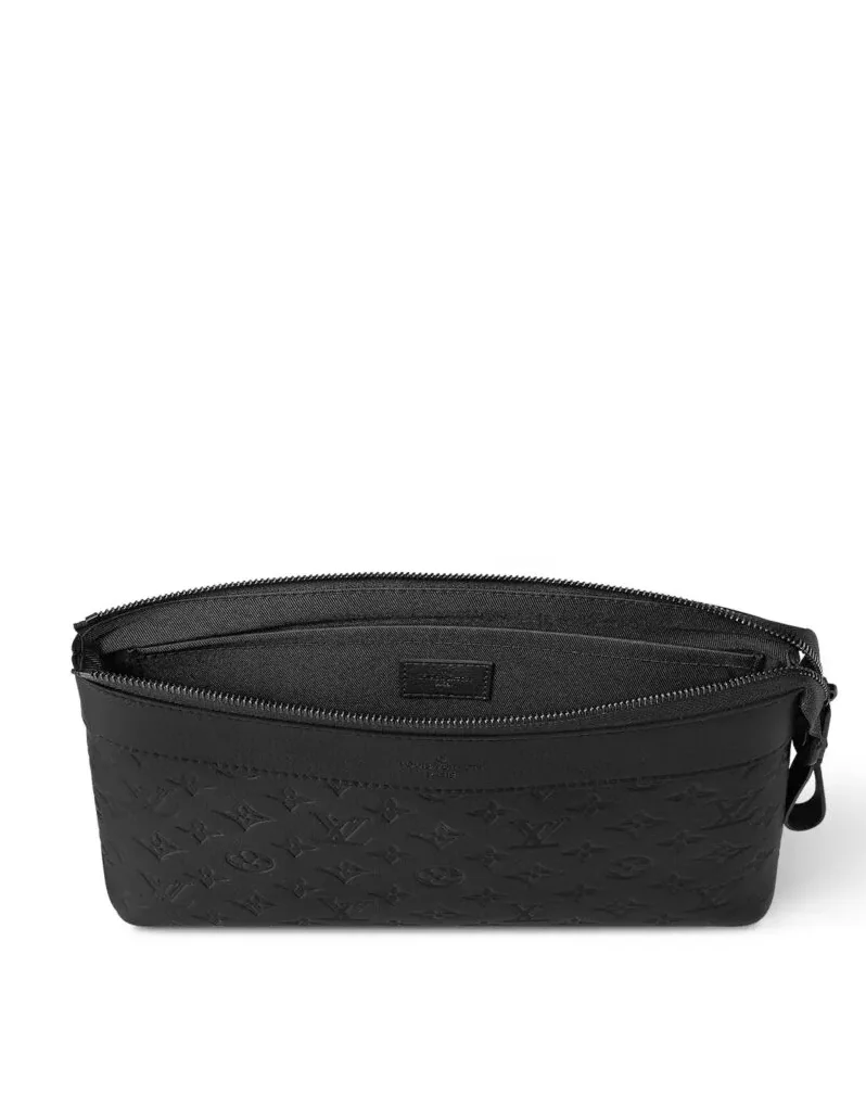 Louis Vuitton Pochette Voyage Souple Black Bag / Louis Vuitton Pochette Voyage Souple Black Bag /