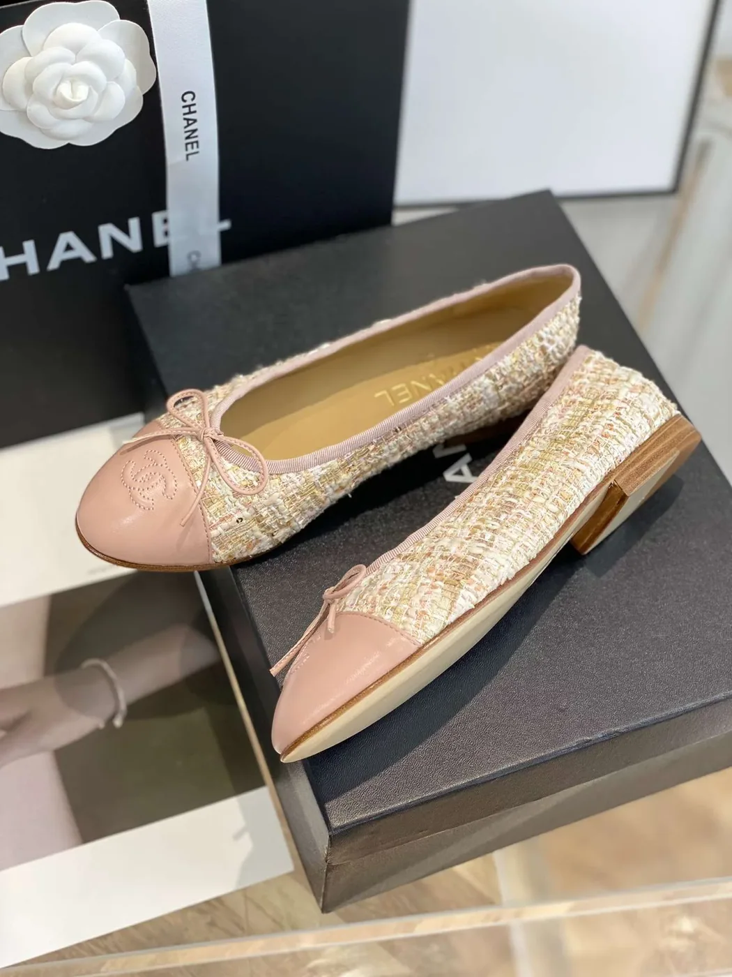 Chanel Ballet Flats Beige Chanel Ballet Flats Beige