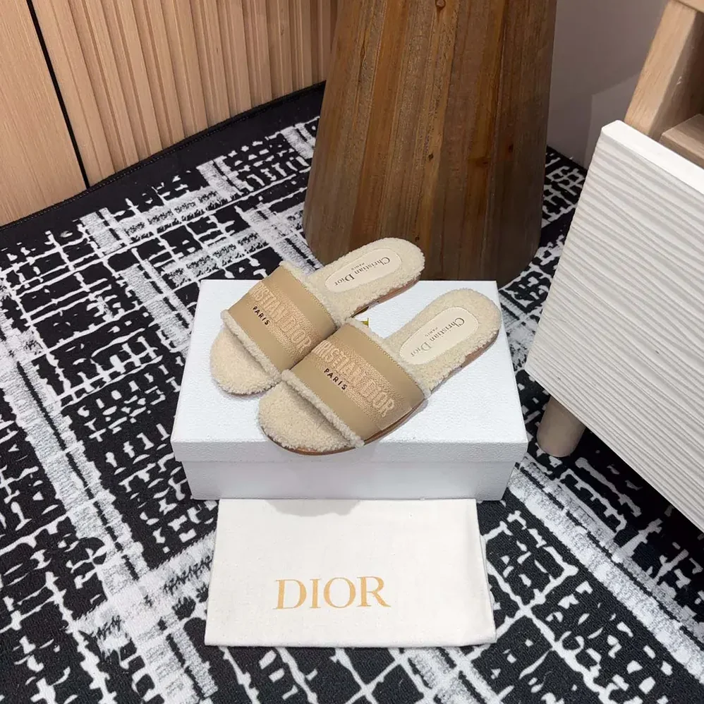 Dior Dway Slide Beige Calfskin and Embroidered Cotton for Women Dior Dway Slide Beige Calfskin and Embroidered Cotton for Women