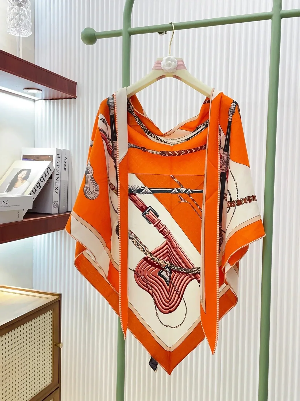 Hermes Clic-Clac Triangle Scarf Orange Cuit 03