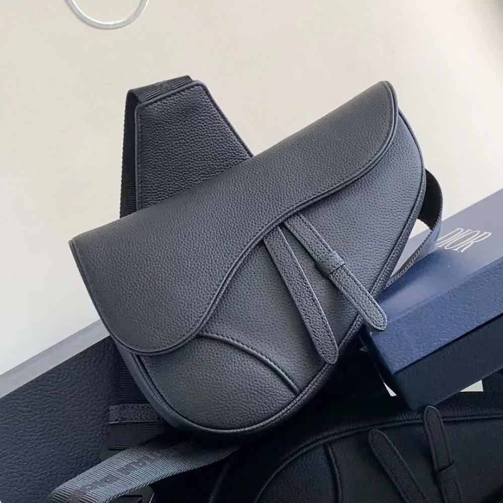 Dior Essentials Saddle Bag Black Grained Calfskin for Men