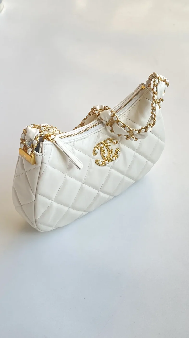 Chanel 23K Calfskin White Hobo Bag 9,/